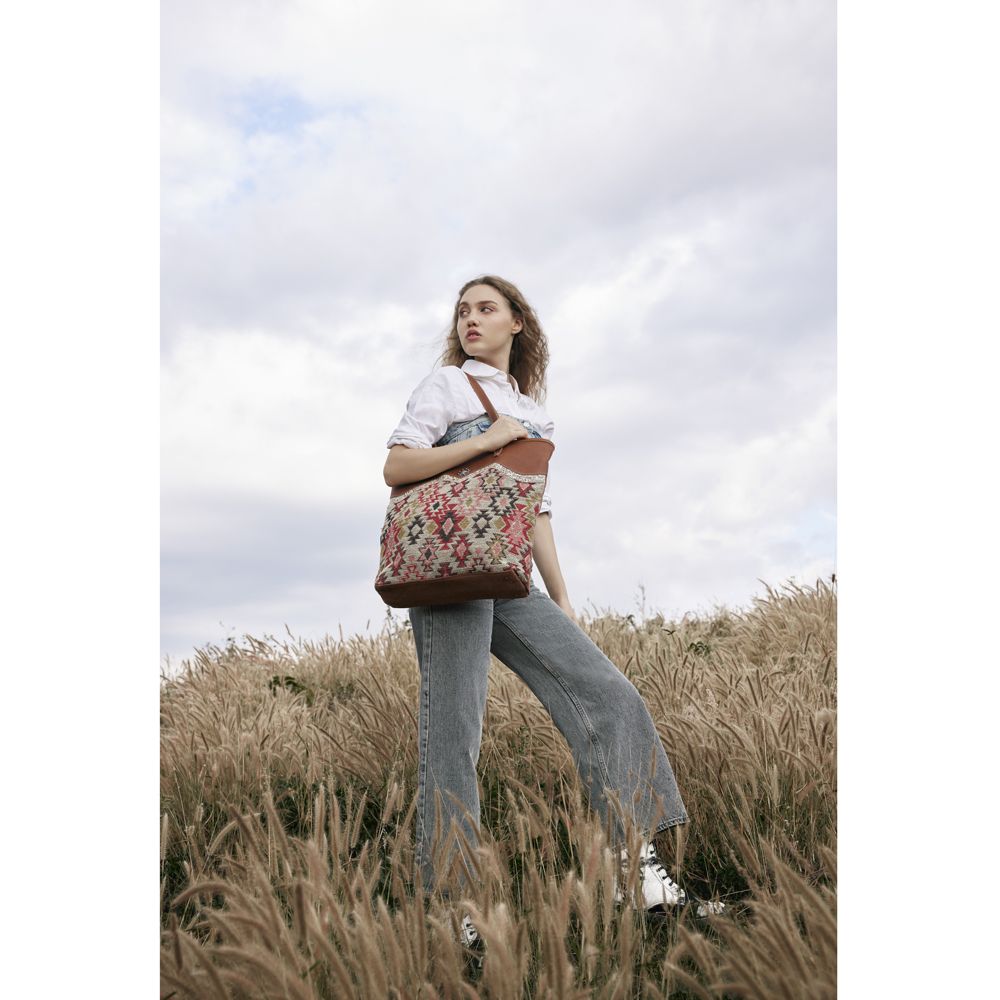 Desert Bloom Tote